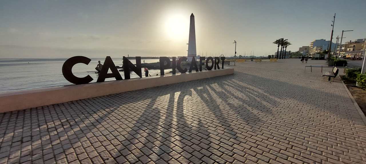 Außenansicht Js Miramar