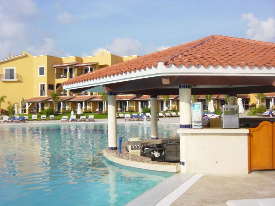 Pool und Poolbar Hyatt Zilara Riviera Maya