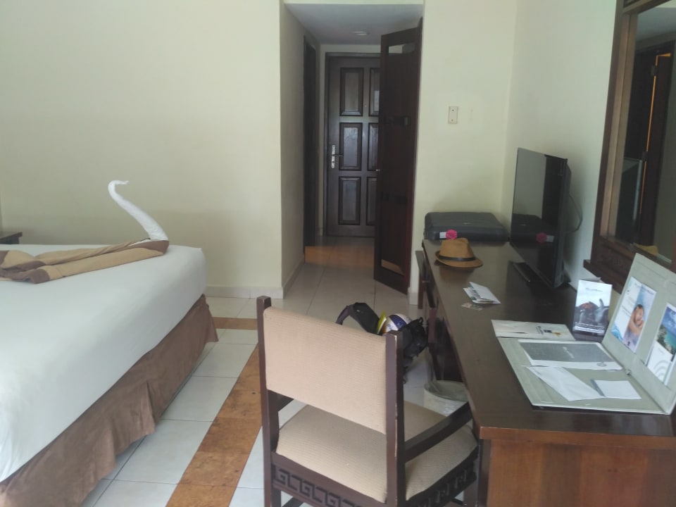 Zimmer BlueBay Grand Esmeralda