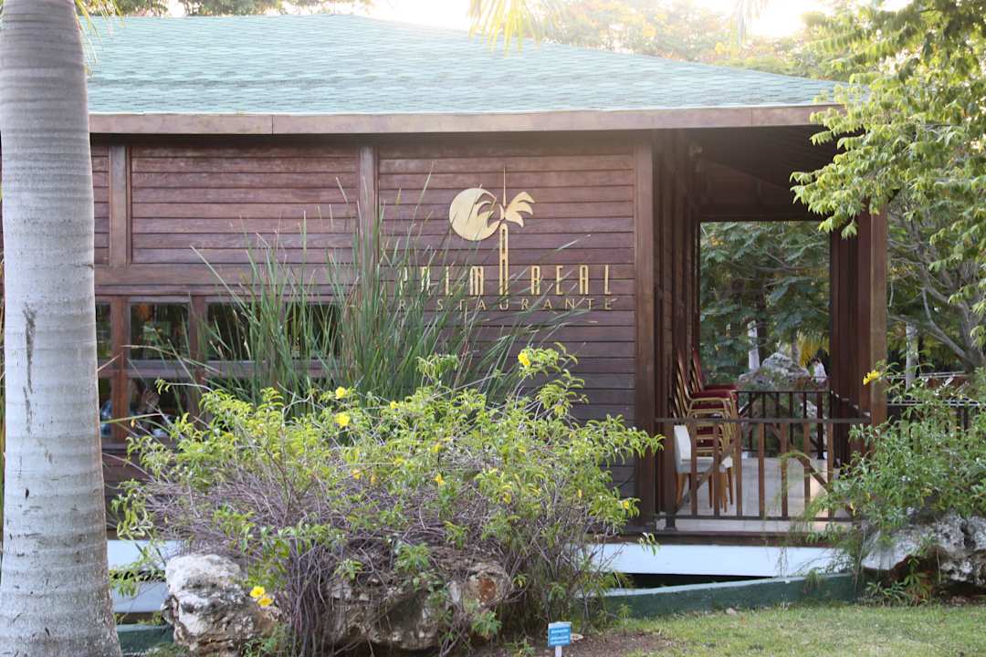 Eins der Thememrestaurants Blau varadero - Adults only