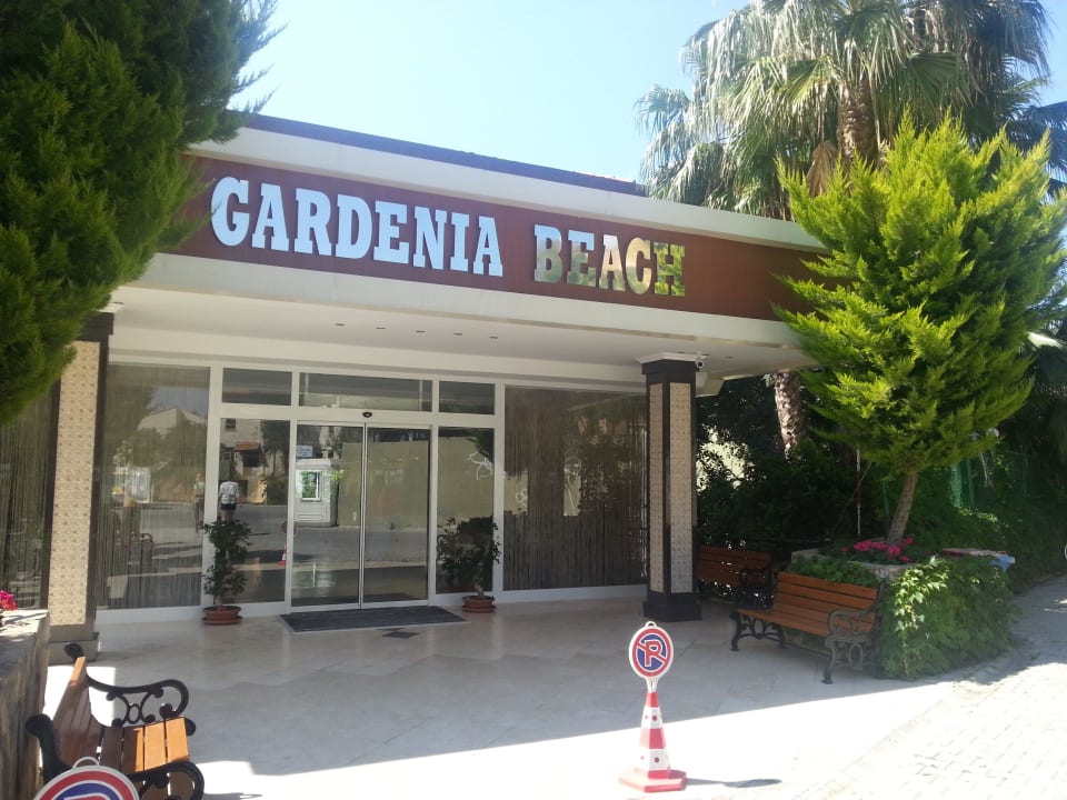 Eingangsbereich Hotel Gardenia Beach
