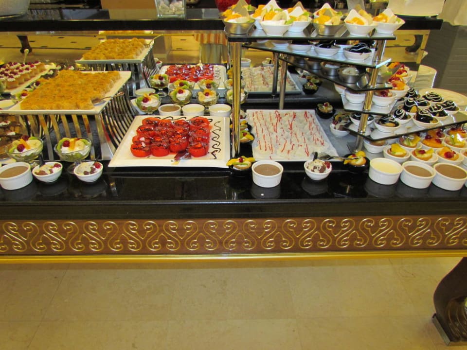 Abendbüffet Diamond Excellence Resort & Spa