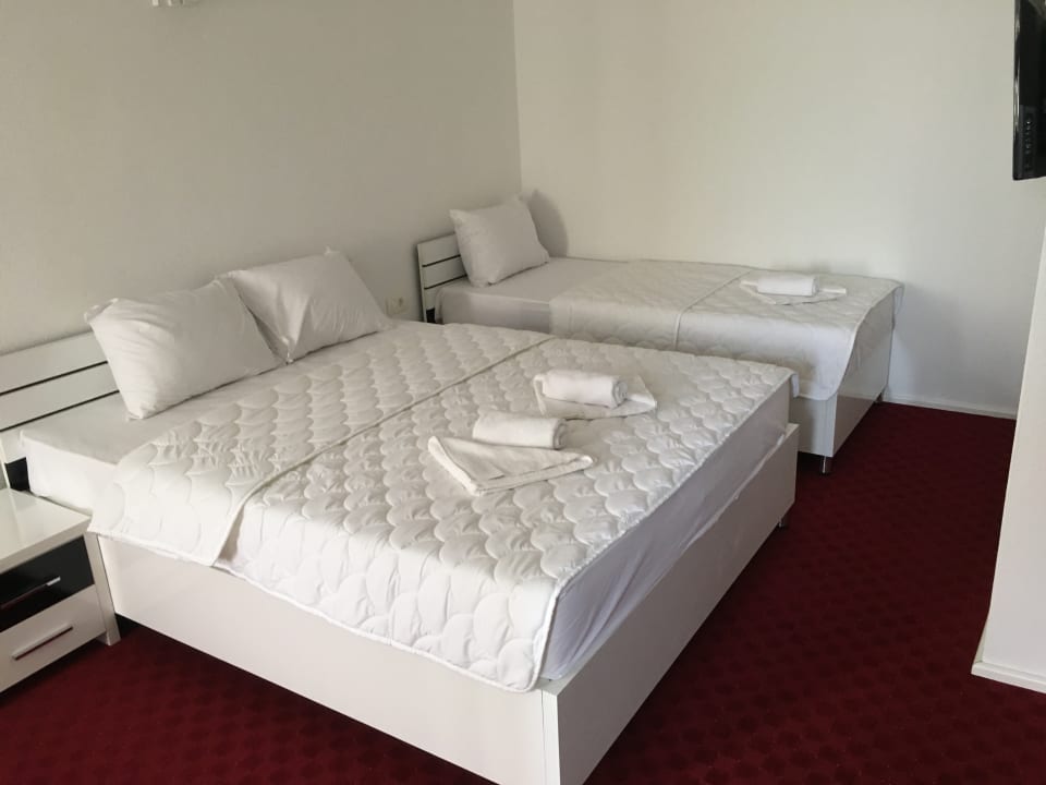 Zimmer Hotel Camp Karagaq