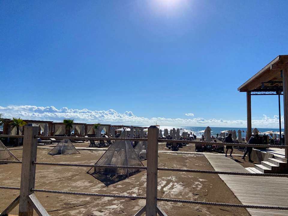 Strand Jacaranda Luxury Resort