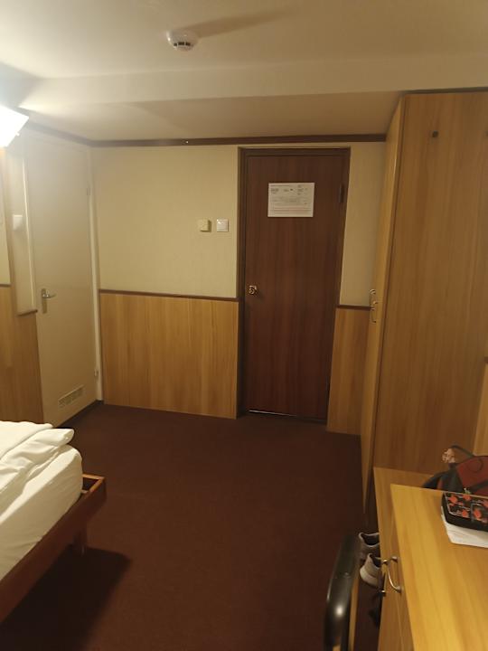 Zimmer Boat Hotel Fortuna