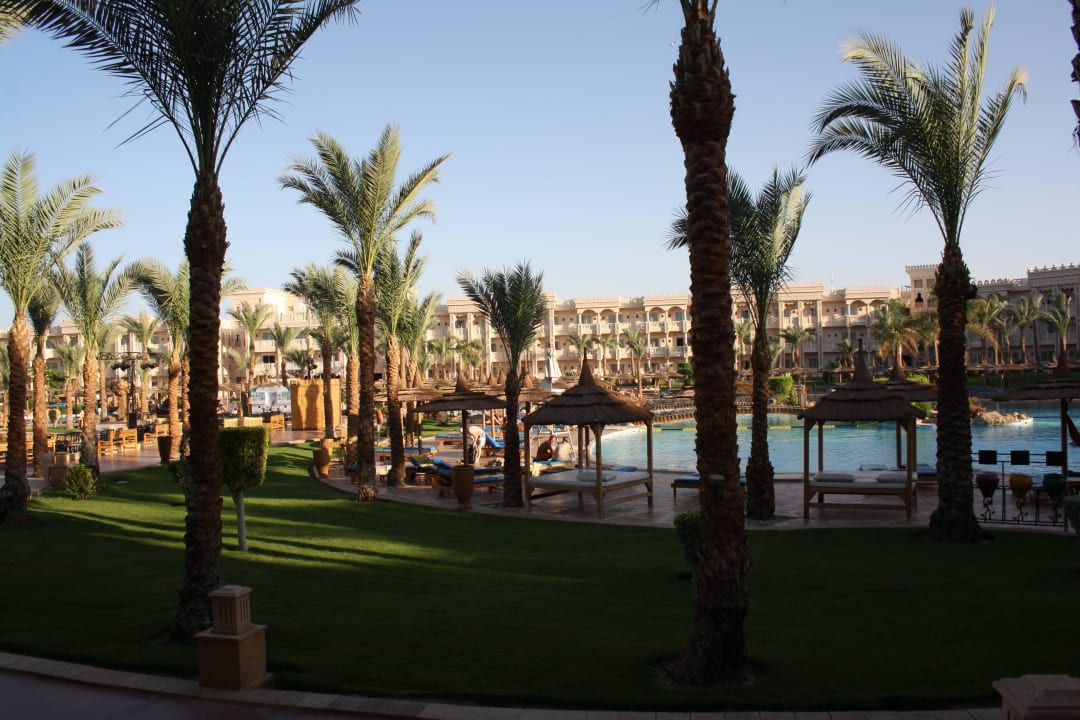 * Pickalbatros Palace Resort