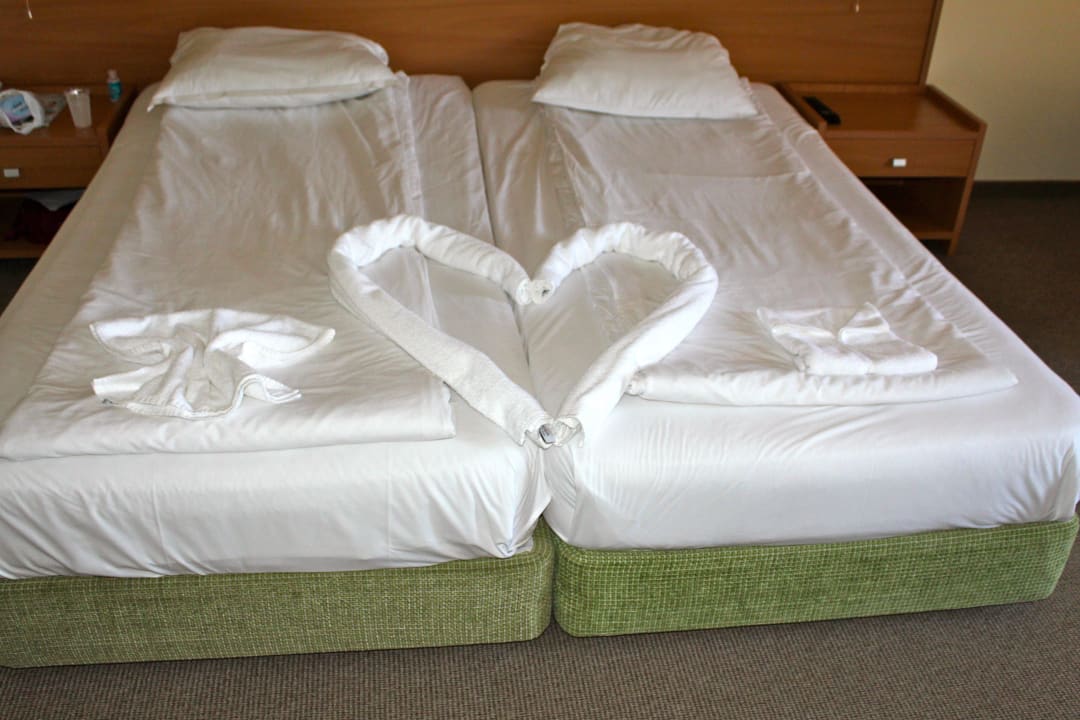 Tägl. frische Hand-und Duschtücher DAS Club Hotel Sunny Beach