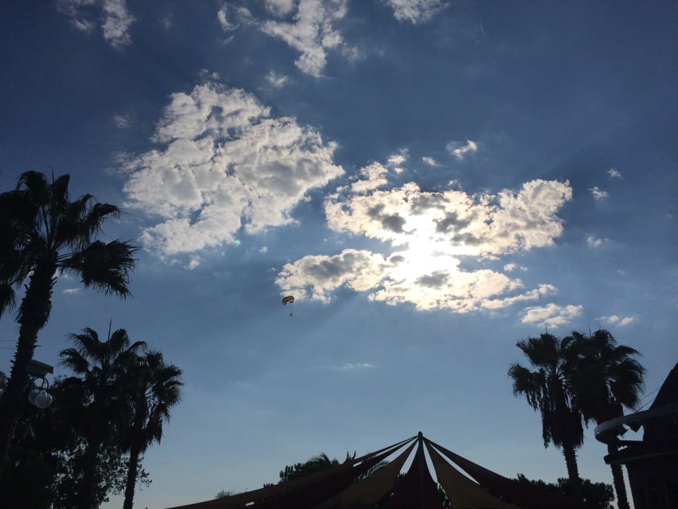 Ausblick von der Pool-Bar Hotel Thalia Unique