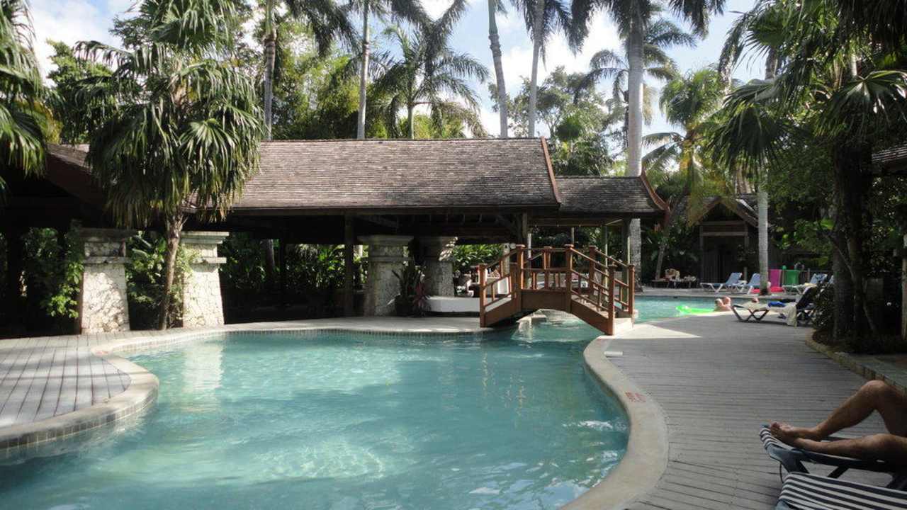 Pool mit Poolbar Sunset at the Palms Resort - Adults Only