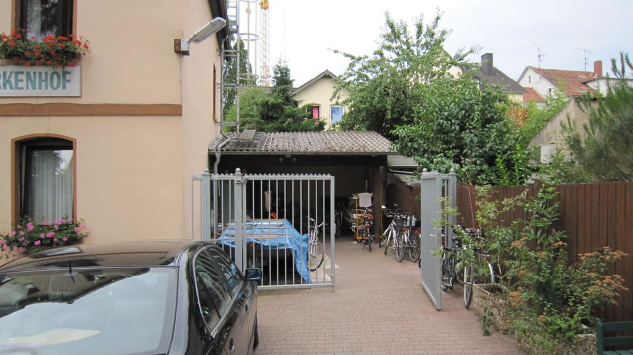 Fahrradabstellplatz Hotel Birkenhof