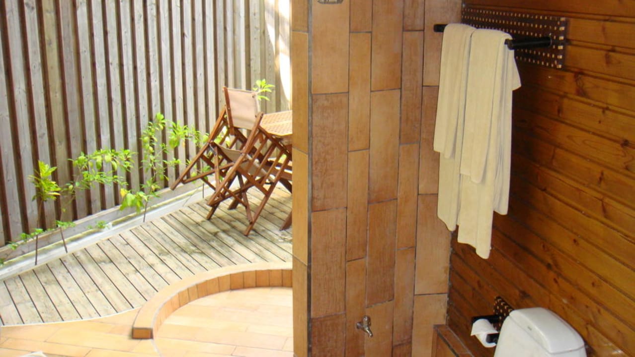 Bad Jacuzzi Villa Komandoo Island Resort & Spa - Adults only