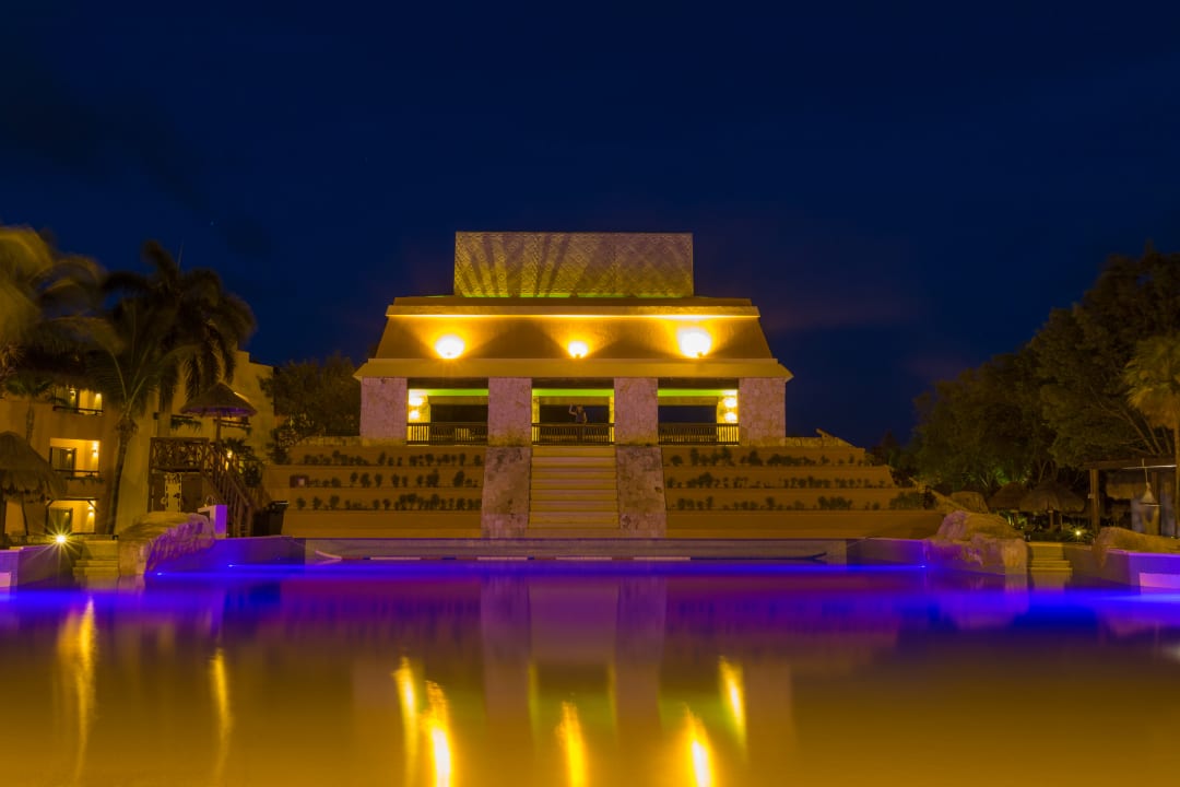 Außenansicht Iberostar Selection Paraiso Maya Suites