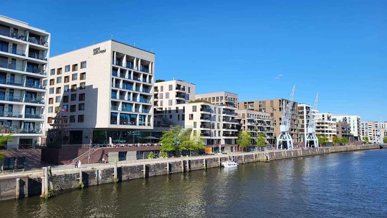 Außenansicht JUFA Hotel Hamburg HafenCity