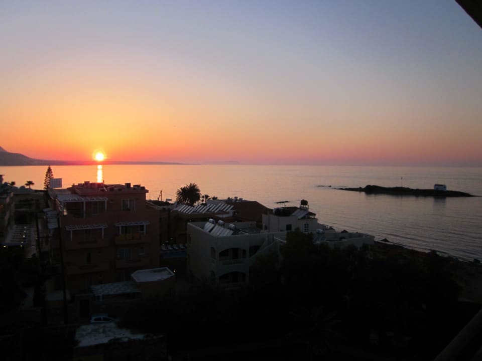 Sonnenuntergang vom Balkon aus Calimera Sirens Beach