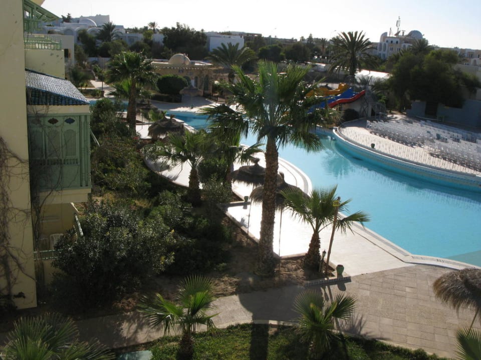 La deuxième piscine The Ksar Djerba Charming Hotel & SPA