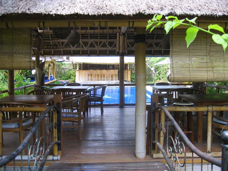 Frühstücksterrasse Villa Senyum