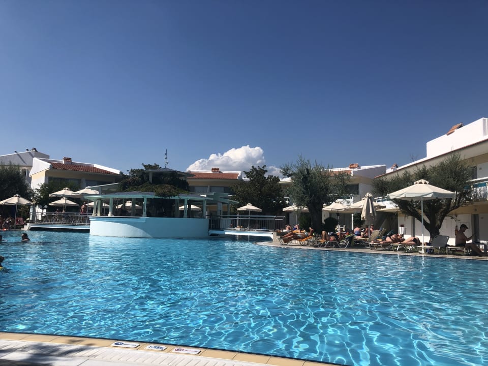 Pool Lydia Maris Resort & Spa