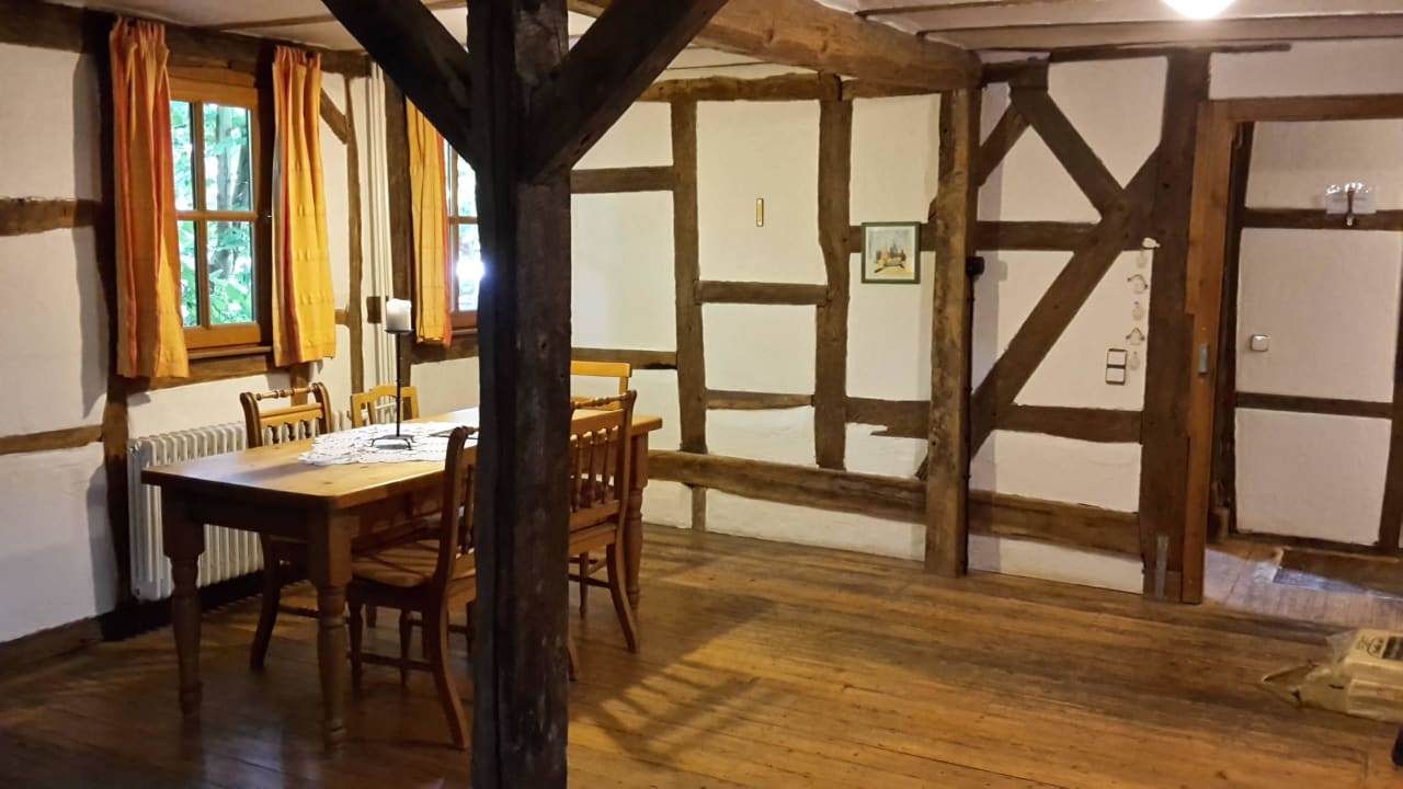 Wohnbereich Eifel-Hotel Historische Wassermühle