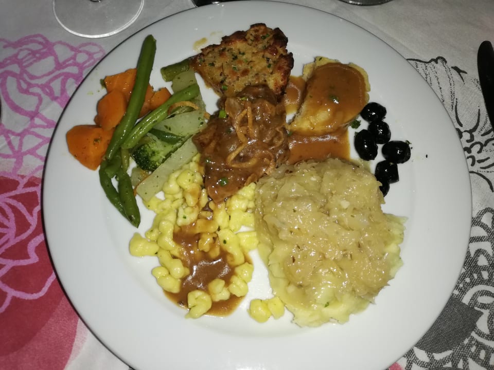 Gastro Garni Hotel - Das Alpin Kaiserzeit