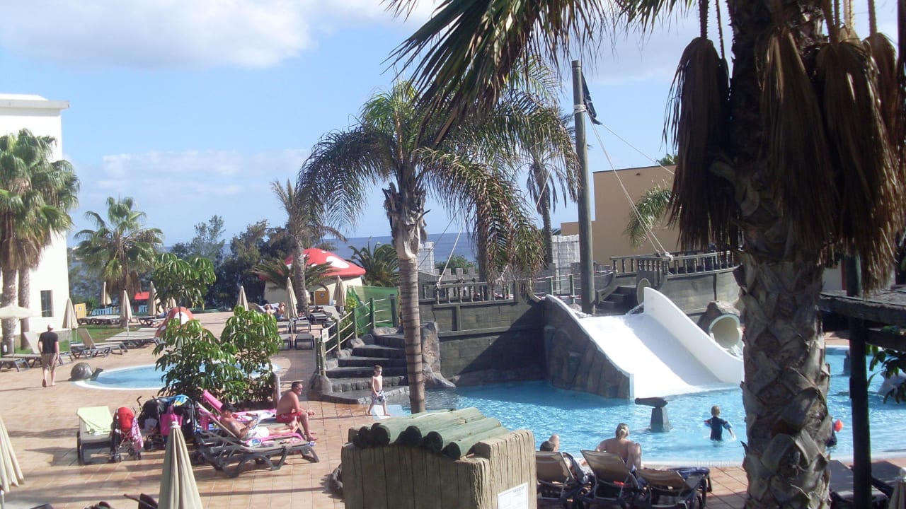 Tolle Kinderpoolanlage H10 Rubicón Horizons Collection