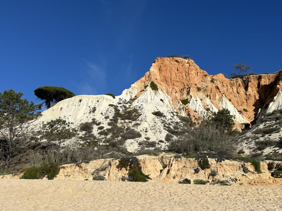 Strand Pine Cliffs Hotel, a Luxury Collection Resort