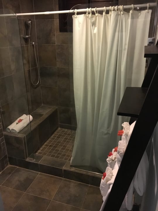 Zimmer Sunset at the Palms Resort - Adults Only