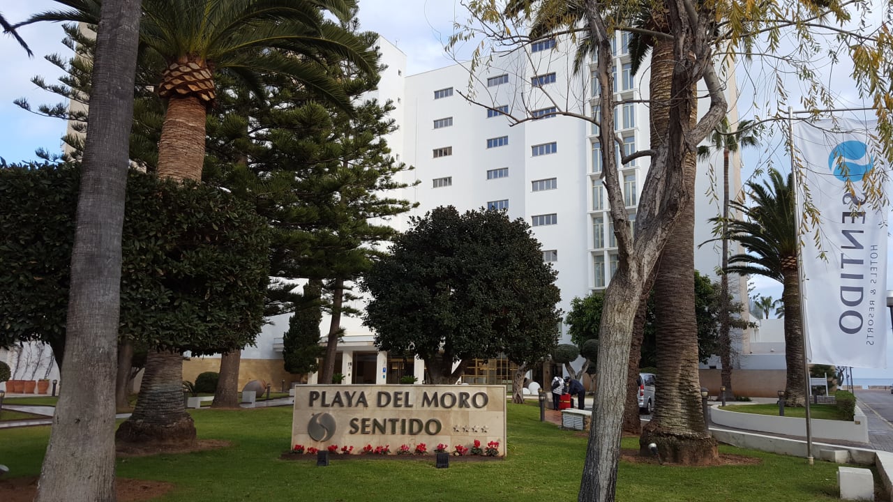 Außenansicht CM Playa del Moro