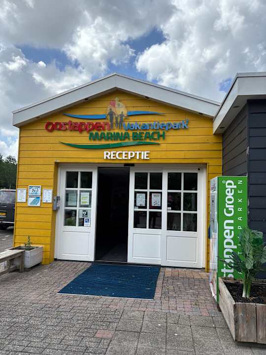 Lobby Oostappen Vakantiepark Marina Beach