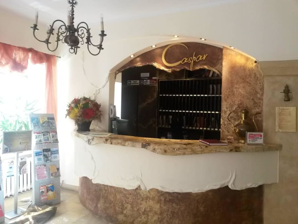 Rezeption Hotel Caspar