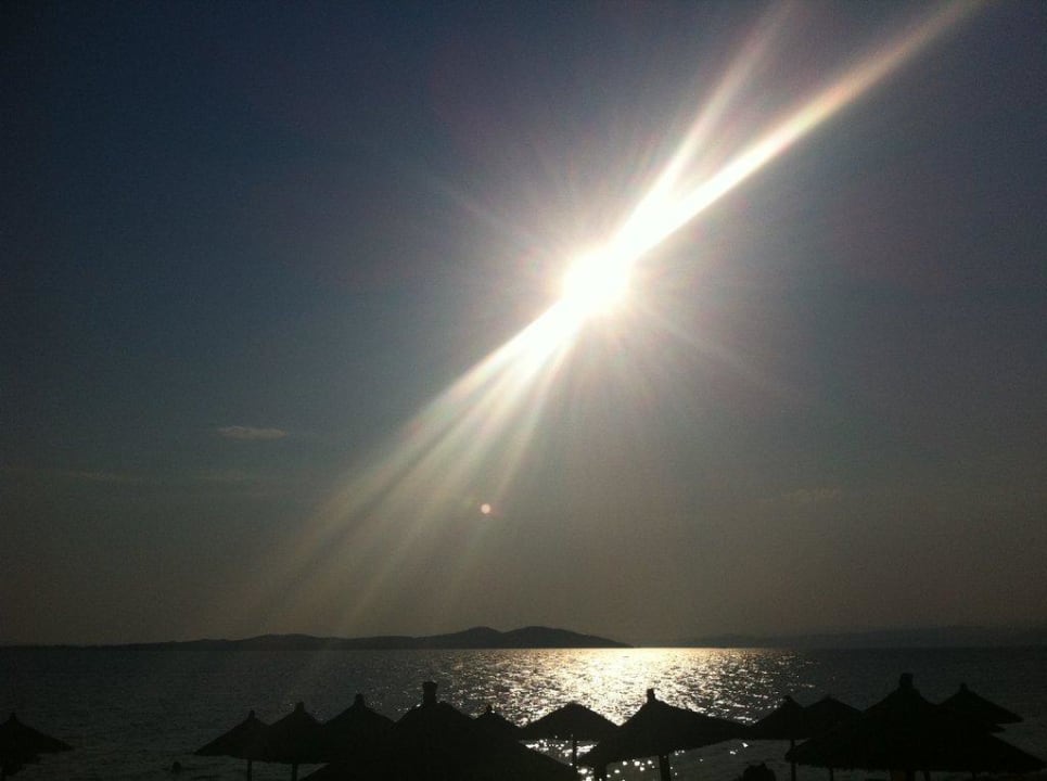 Sonnenuntergang Akrathos Beach Hotel