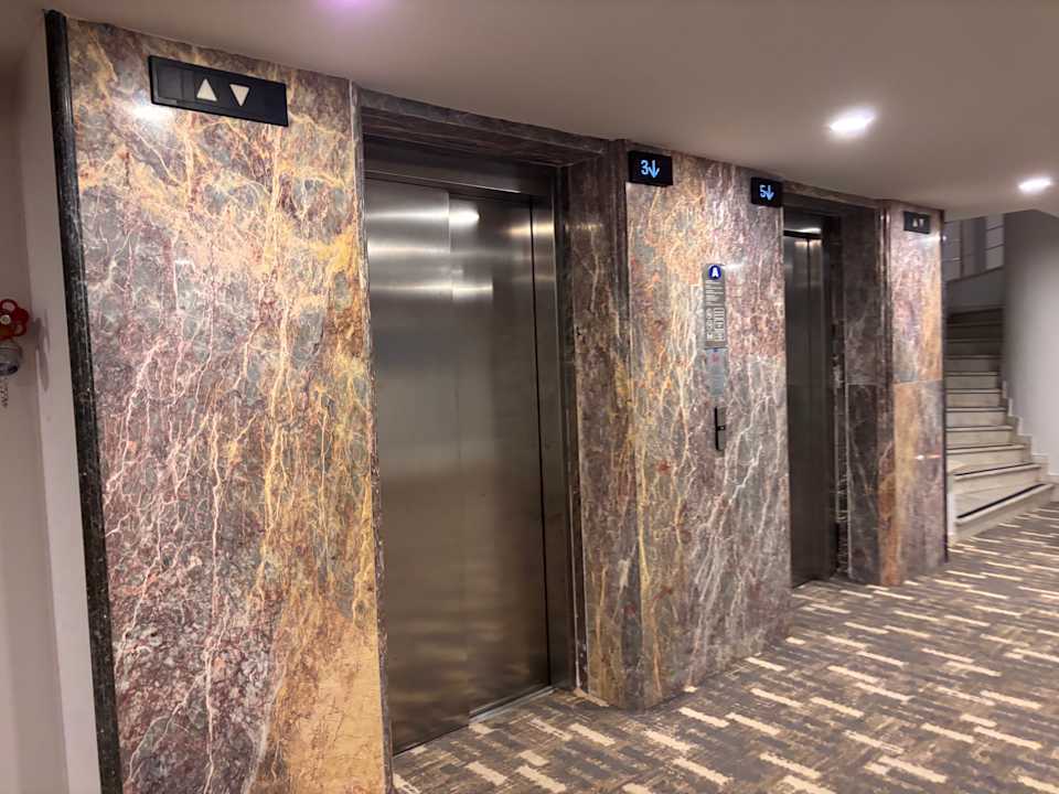 Zimmer Asteria Collection Side