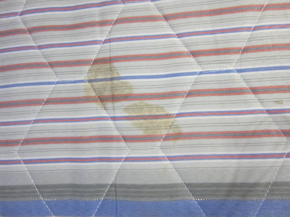 Flecken auf der Matratze Villa Las Brujas