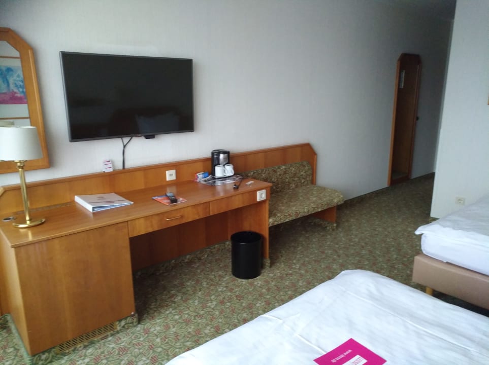 Zimmer Leoso Hotel Leverkusen