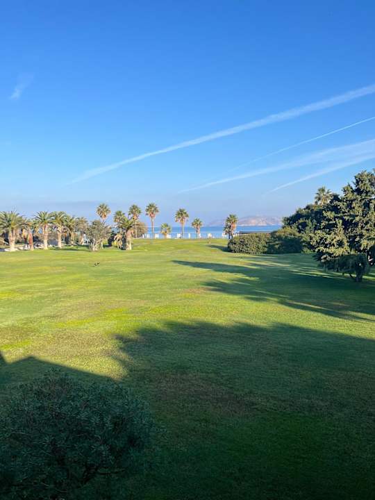 Gartenanlage Caravia Beach Hotel