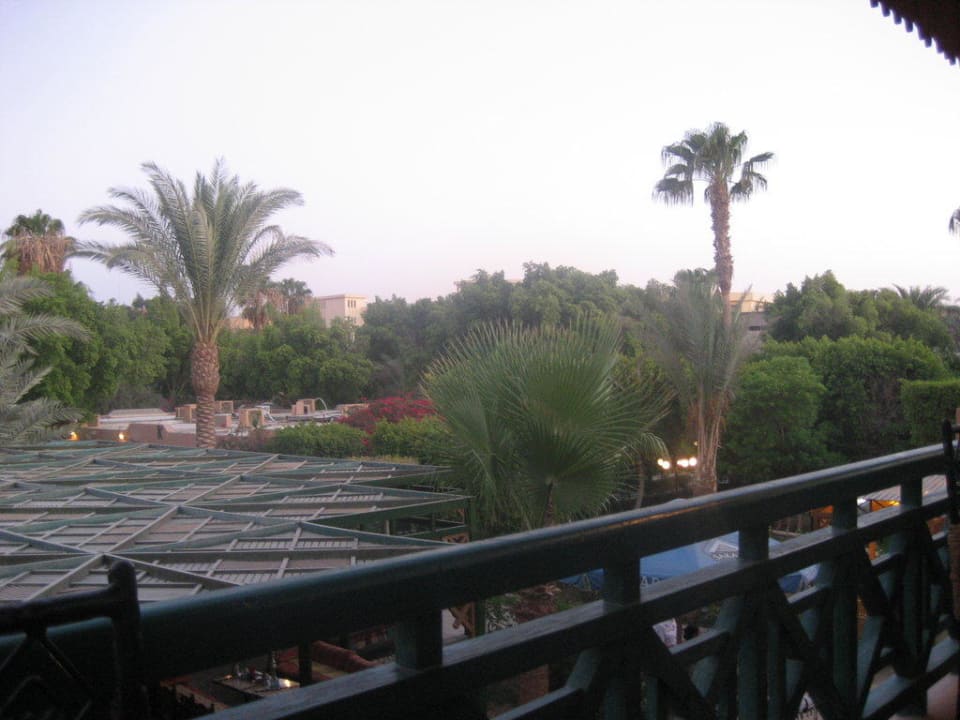 Blick vom Balkon im Hauptrestaurant Giftun Azur Resort