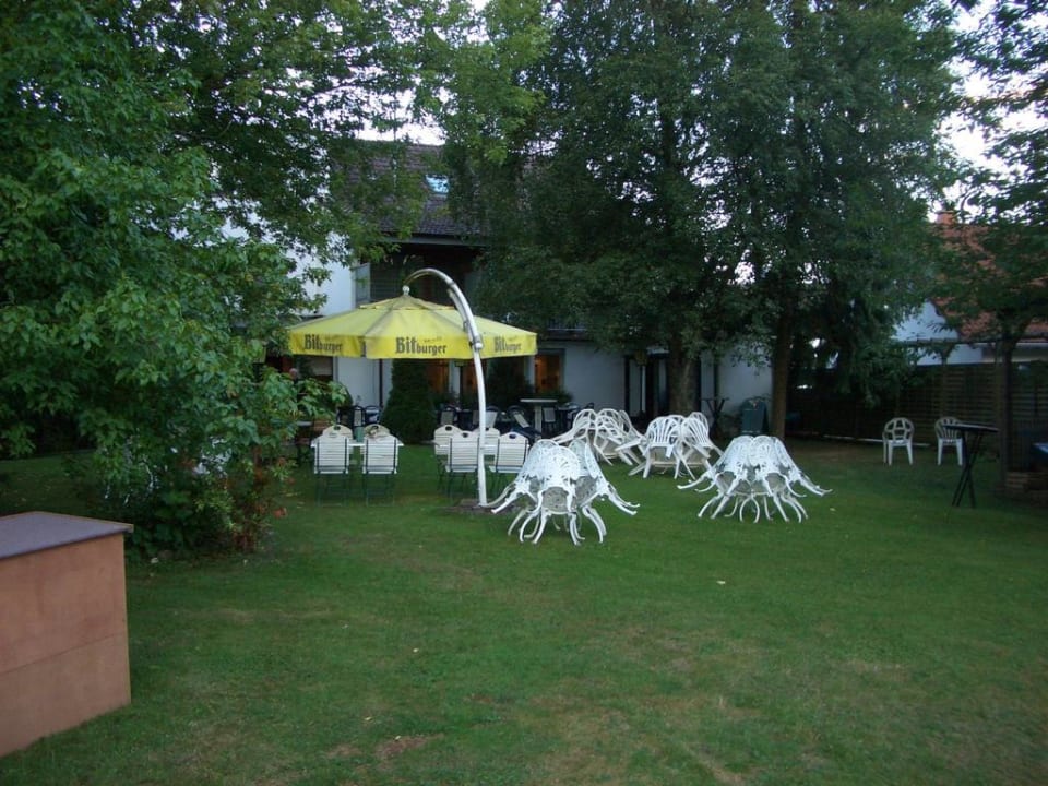 Ganz schön groß Hotel zur Post