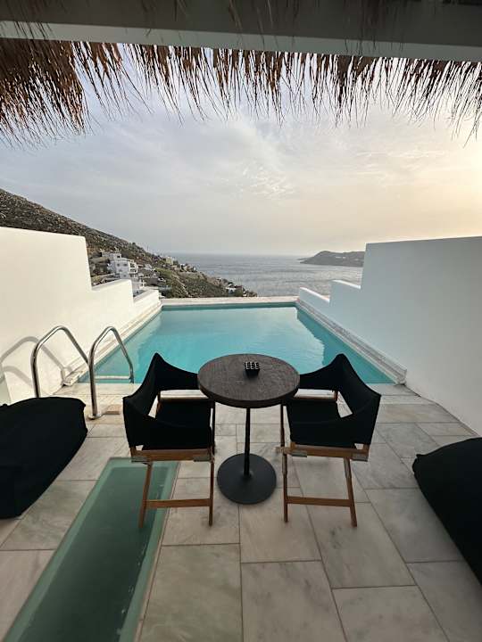 Zimmer Myconian Villa Collection