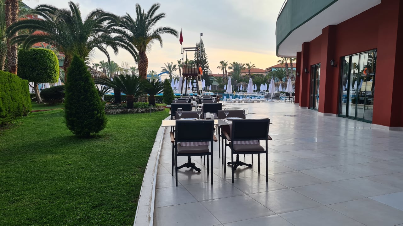 Gastro Delphin Deluxe Resort