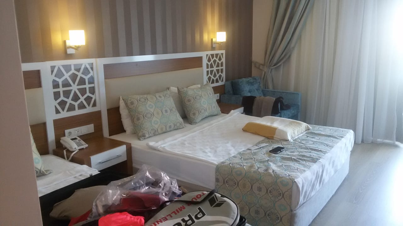 Zimmer Lonicera Resort & Spa Hotel