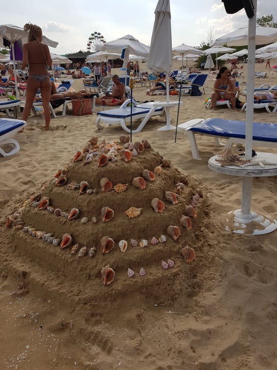 Strand Hotel Mena Palace