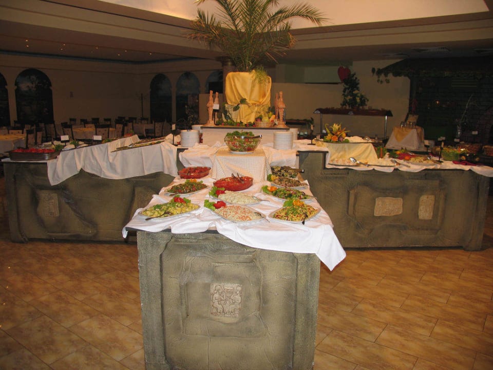 Salatbar Duni Royal Pelican Resort