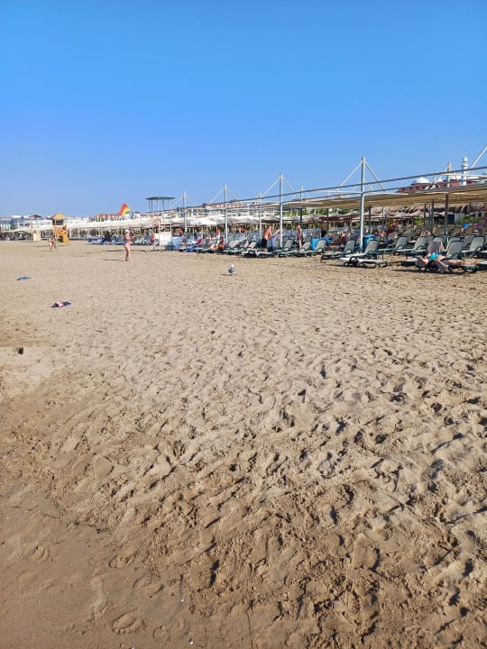 Strand Castival Hotel