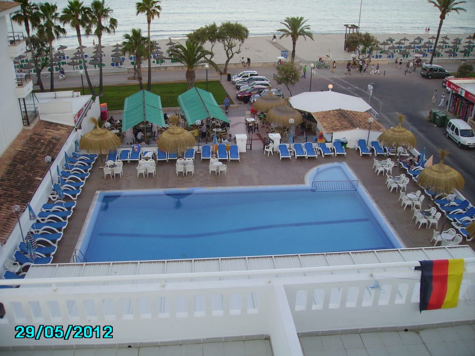 Ausblick R2 Veronica Beach Hotel