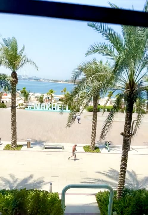 Außenansicht Radisson Beach Resort Palm Jumeirah