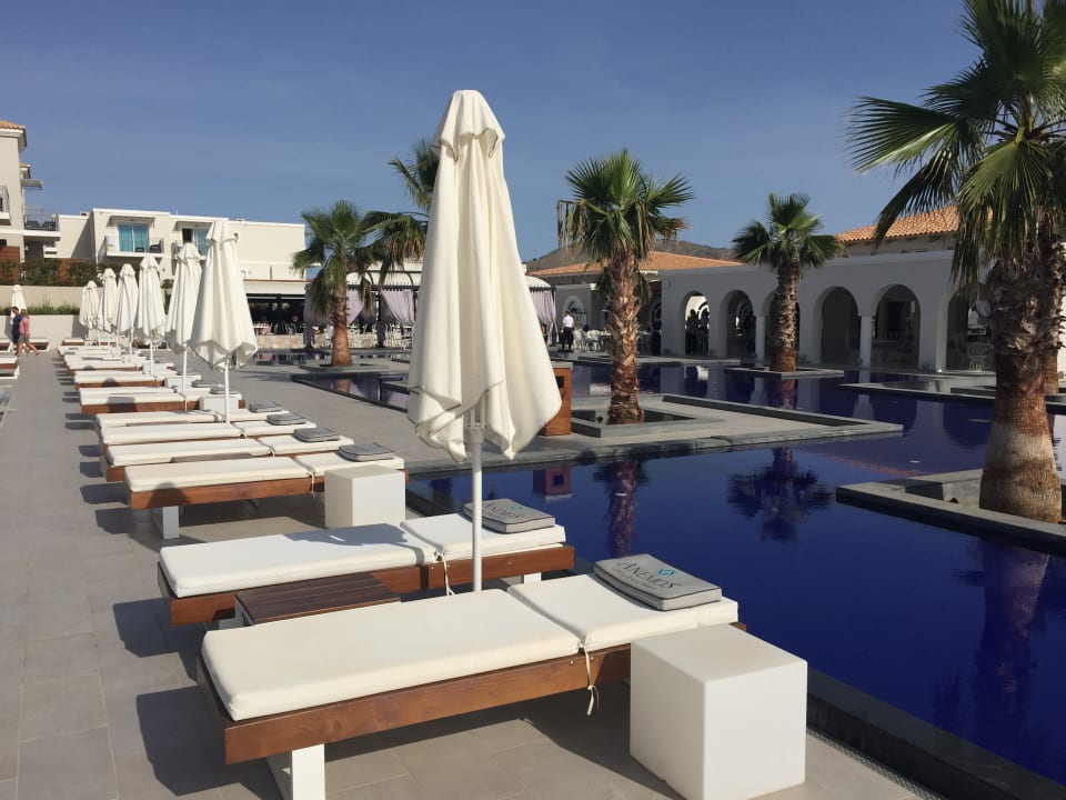 Pool Anemos Luxury Grand Resort