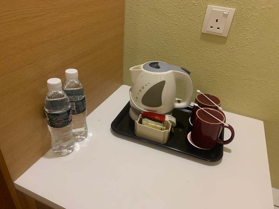 Zimmer Hotel Sentral Seaview, Penang