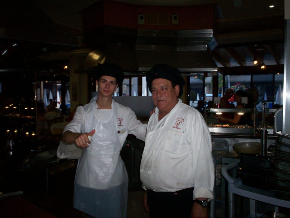 Beim Frühstück GF FANABE