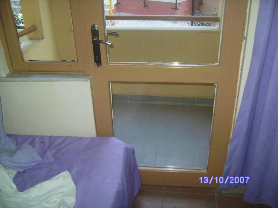 Schlafzimmer/Balkon Iona