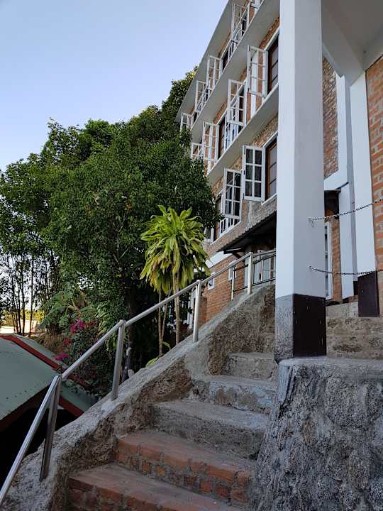 Eingang Mountain Top Hotel