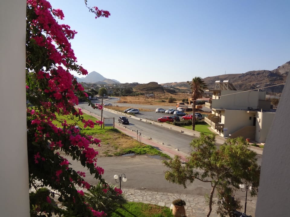 Ausblick Zimmer 145 Alianthos Garden Hotel